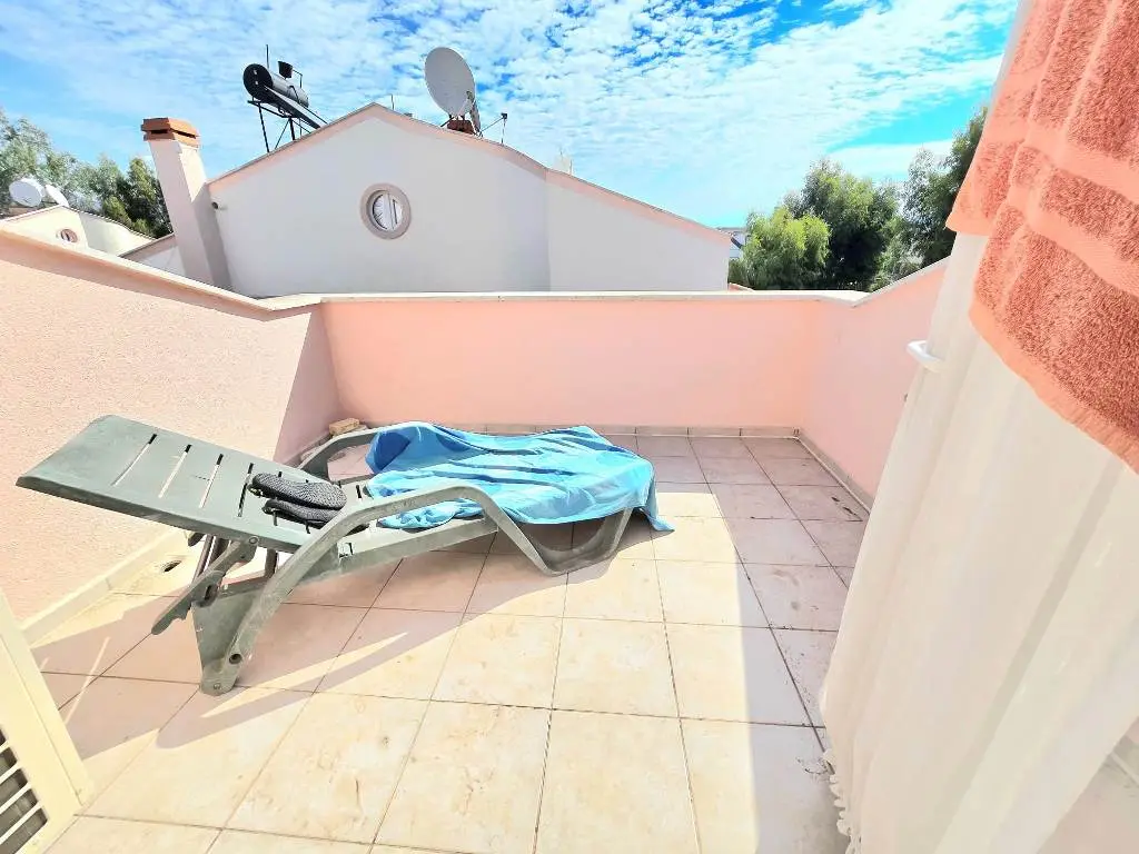 Roof terrace